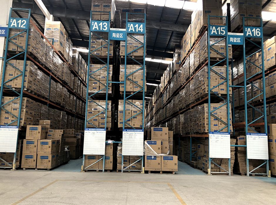 尚高衛(wèi)浴佛山托盤式貨架【易達貨架】 尚高衛(wèi)浴佛山托盤式貨架【易達貨架】