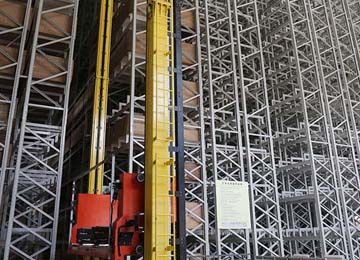 升級自動化立體倉儲貨架是大勢所趨【易達貨架】