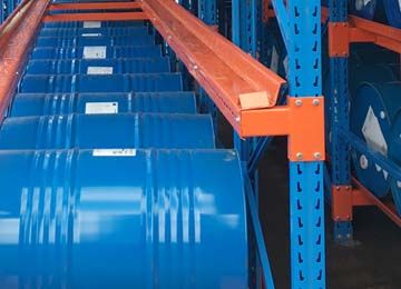 大嶺山倉(cāng)庫(kù)貨架生銹怎么辦？【易達(dá)貨架】