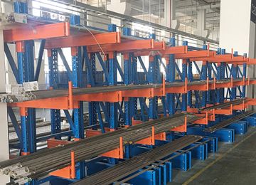 建筑行業(yè)為什么使用東莞重型懸臂貨架？【易達(dá)貨架】