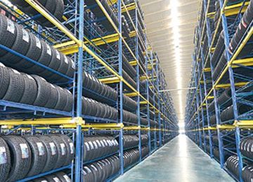 萬(wàn)江倉(cāng)儲(chǔ)式貨架適合哪些行業(yè)使用？【易達(dá)貨架】