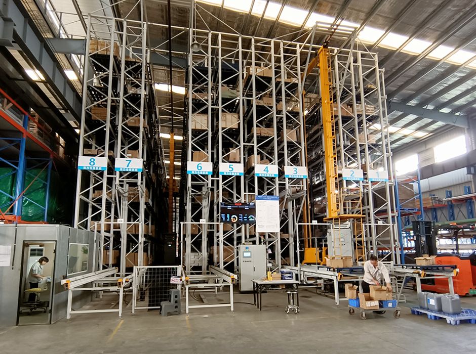 華南建材自動(dòng)化立體式倉(cāng)儲(chǔ)貨架【易達(dá)貨架】