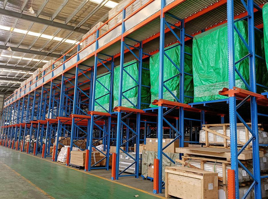 華南建材閣樓通廊式貨架重型貨架【易達(dá)貨架】