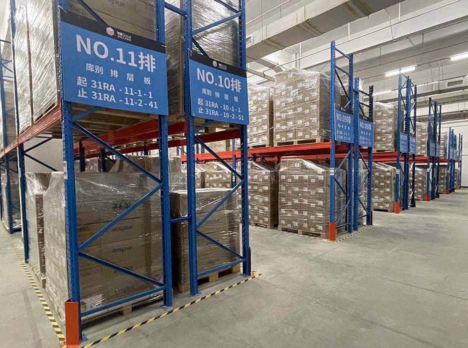 越海供應(yīng)鏈深圳托盤式貨架【易達(dá)貨架】