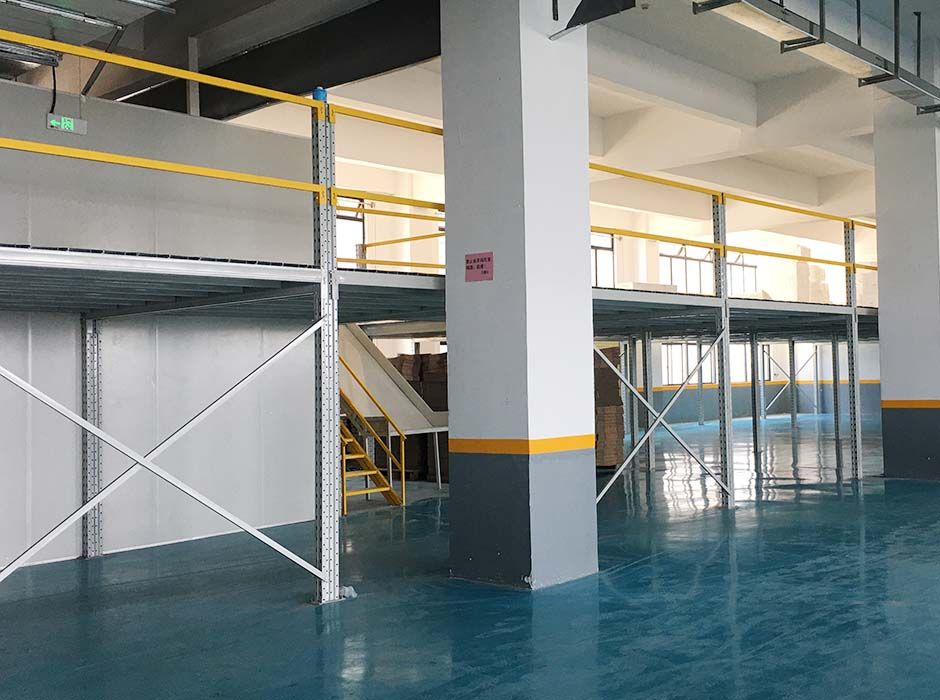 力灝工具設(shè)備佛山閣樓平臺(tái)貨架【易達(dá)貨架】