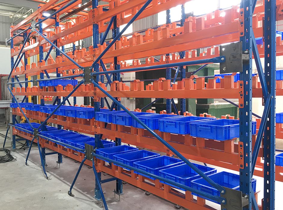 馬來西亞學(xué)校Miniload堆垛機(jī)立體庫貨架【易達(dá)貨架】