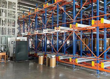 深圳立體倉庫的應(yīng)用領(lǐng)域有哪些？【易達(dá)貨架】