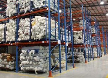 廣西布匹貨架可以直接升級為自動化倉儲貨架嗎？【易達(dá)貨架】