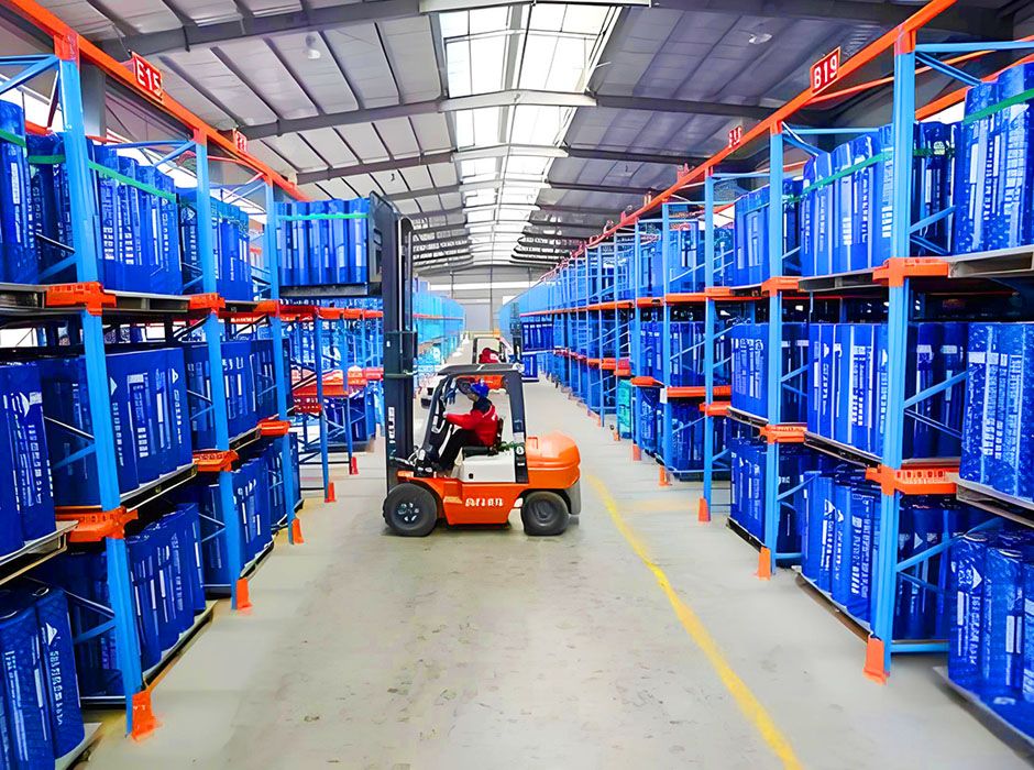 盛世蘭雨甘肅貫通式貨架【易達(dá)貨架】