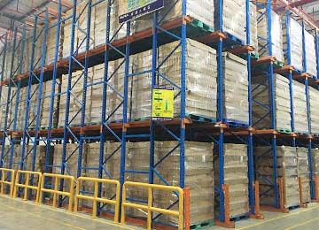 廣州貫通式貨架，貨物密集型存儲(chǔ)解決方案【易達(dá)貨架】