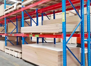 板材重型倉(cāng)儲(chǔ)貨架，只要是板，都能輕松拿捏【易達(dá)貨架】