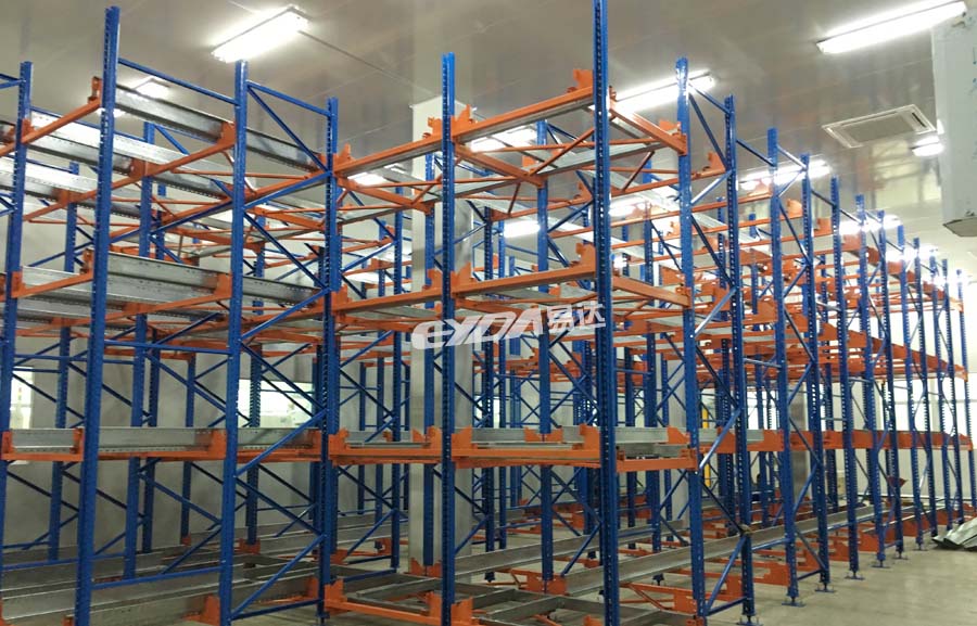 四向穿梭車貨架