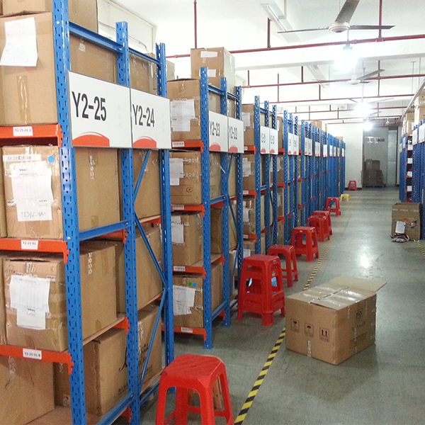 輕型中型重型貨架